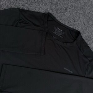 Patagonia Performance Stretch Base Layer Men L Black Long Sleeve Style-45620-EUC